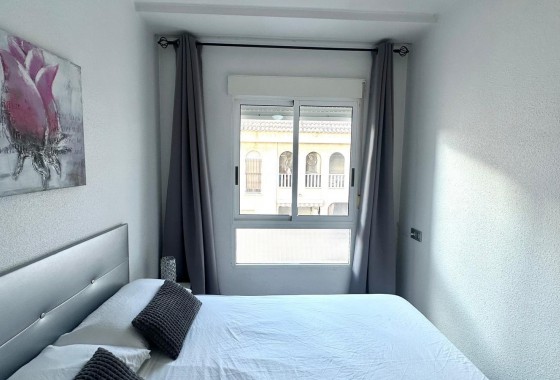 Revente - Appartement - Torrevieja - Acequion