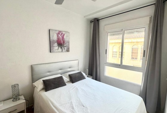 Revente - Appartement - Torrevieja - Acequion