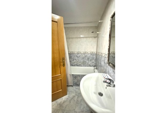 Revente - Appartement - Torrevieja - torrevieja