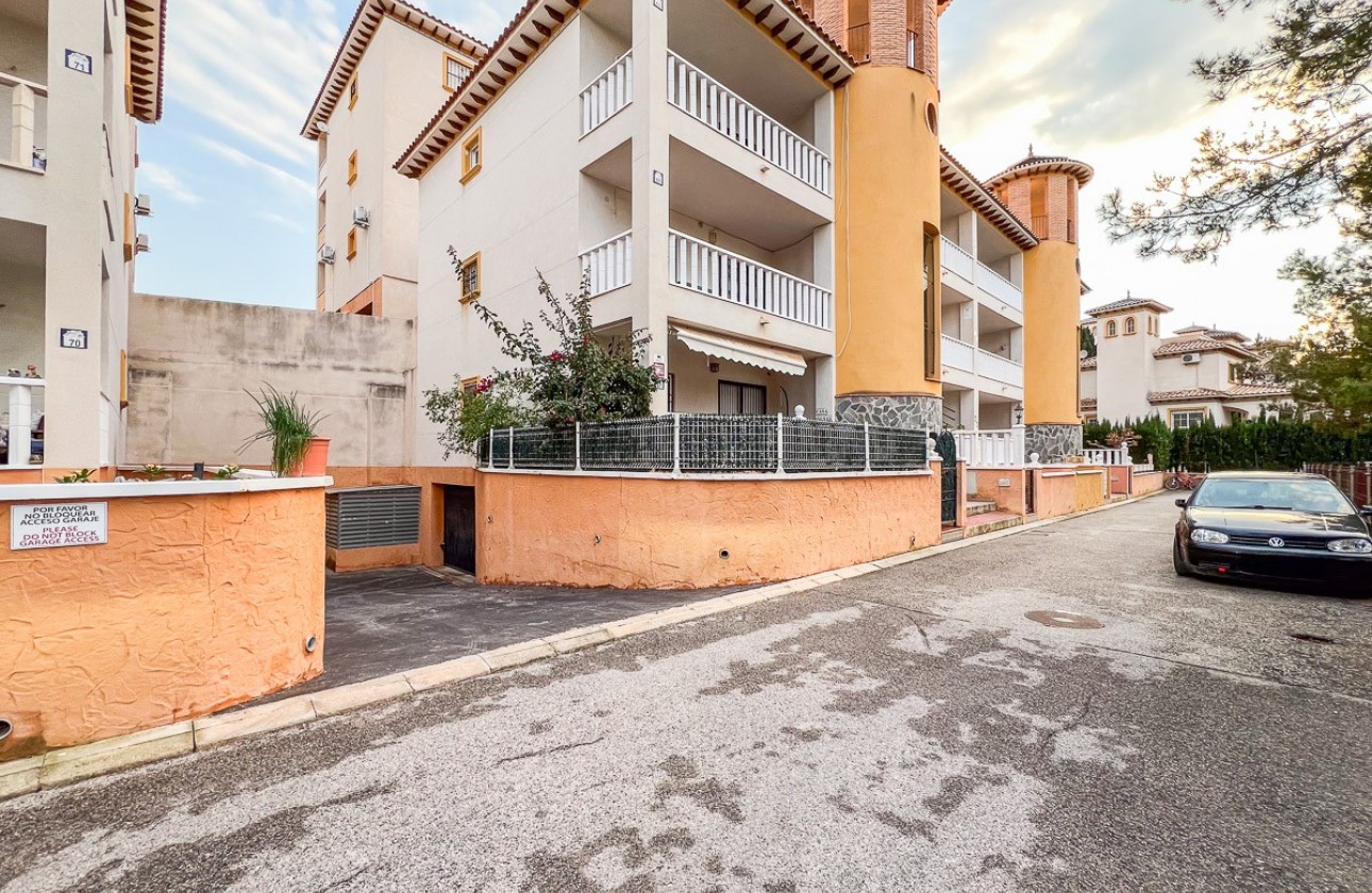 Resale - Parking - Orihuela Costa - Costa Blanca