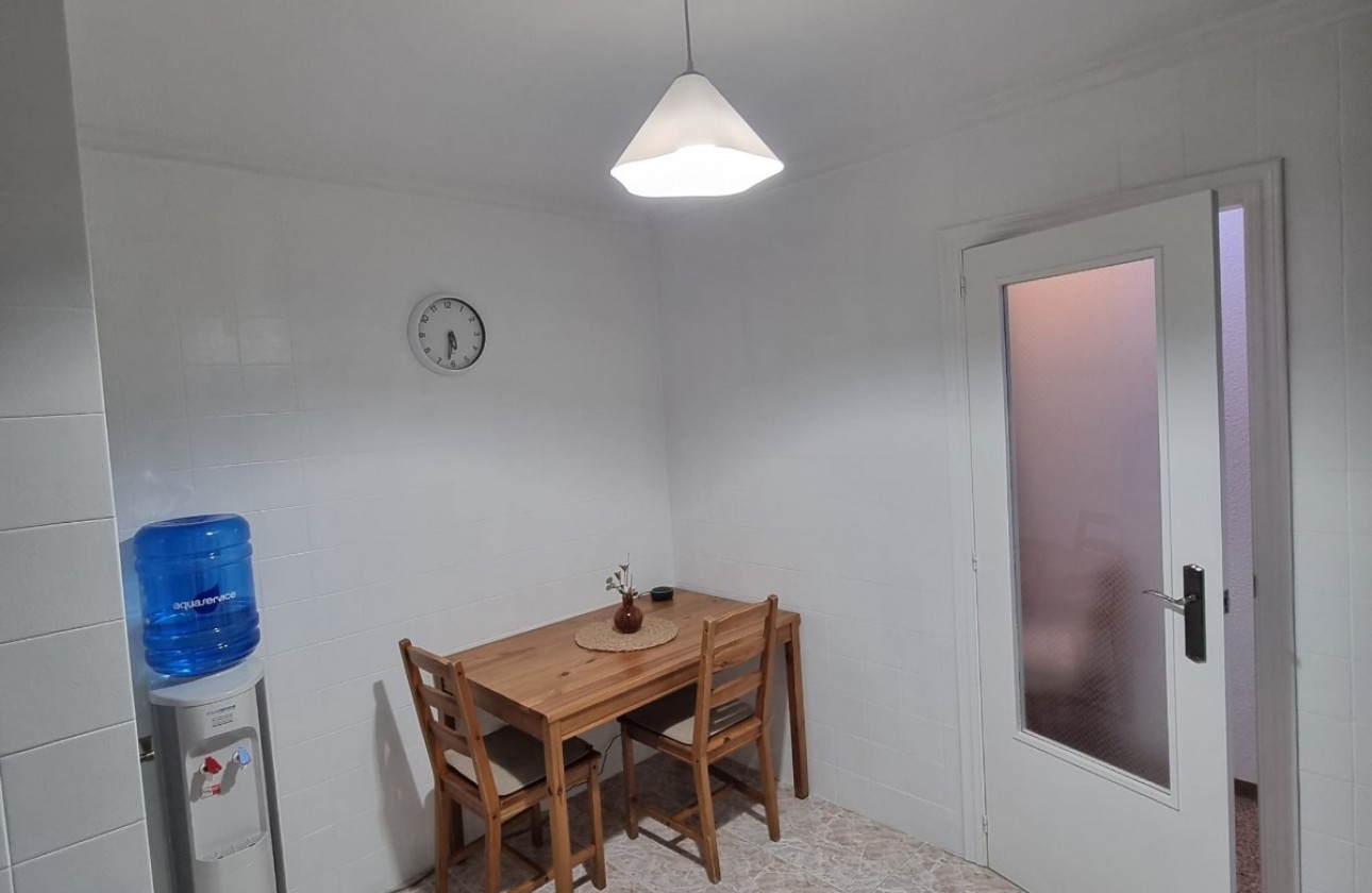 Revente - Appartement - Pinoso - Inland