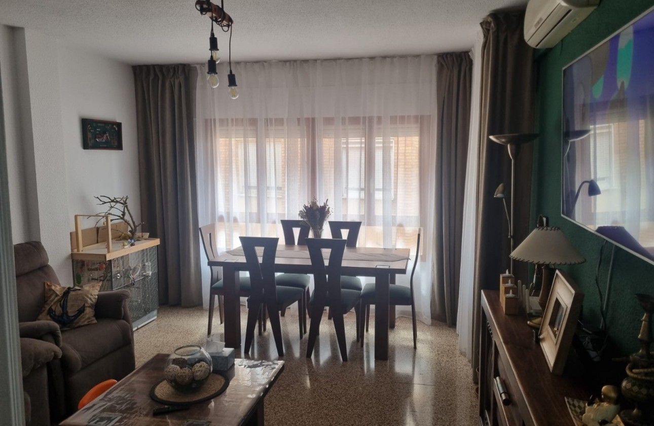 Revente - Appartement - Pinoso - Inland