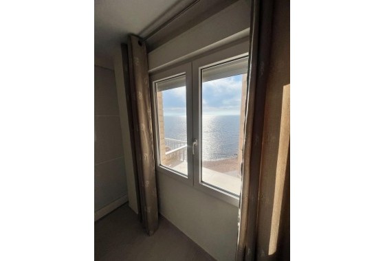 Reventa - Apartamento / piso - Torrevieja - Playa del Cura