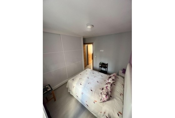 Reventa - Apartamento / piso - Torrevieja - Playa del Cura