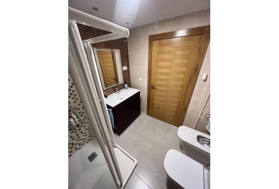 Reventa - Apartamento / piso - Torrevieja - Playa del Cura