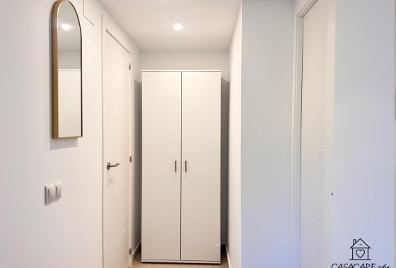 Reventa - Apartamento / piso - Torrevieja - El Acequión - Los Náufragos