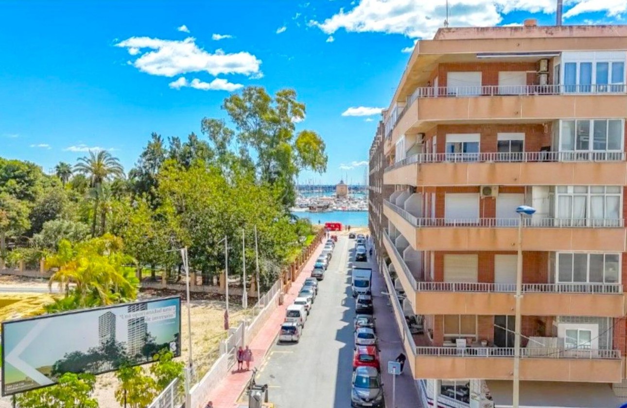 Reventa - Apartamento / piso - Torrevieja - El Acequión - Los Náufragos