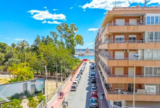 Reventa - Apartamento / piso - Torrevieja - El Acequión - Los Náufragos