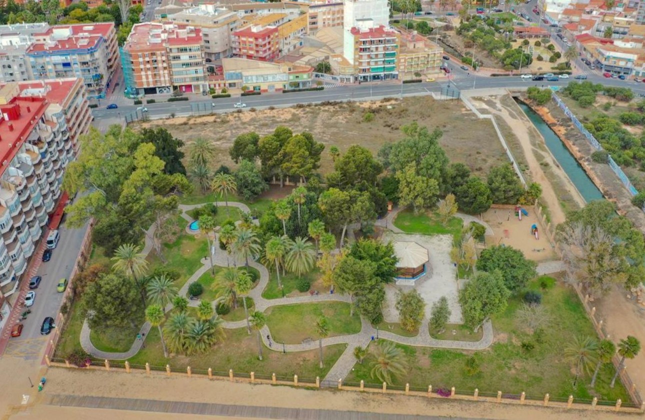 Reventa - Apartamento / piso - Torrevieja - El Acequión - Los Náufragos