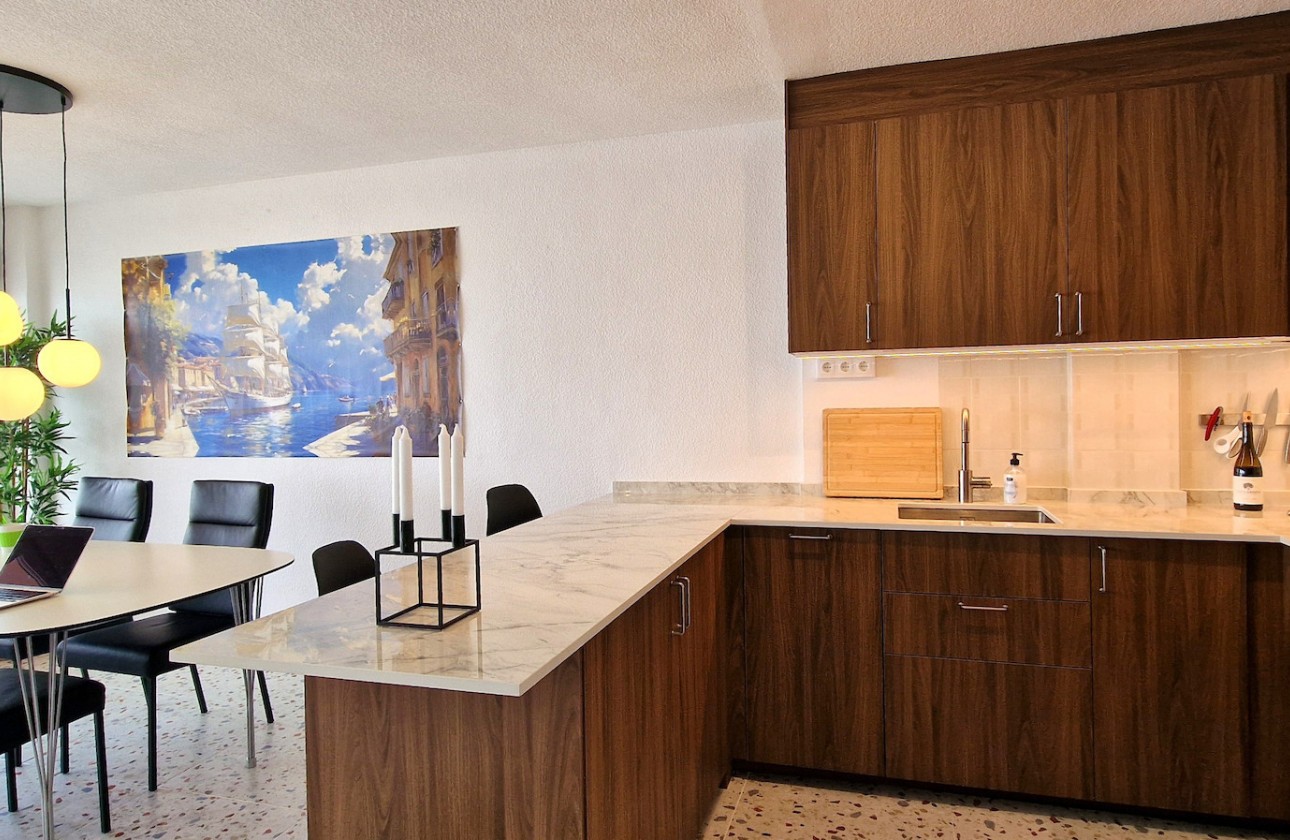 Resale - Apartment / flat - Torrevieja - Costa Blanca