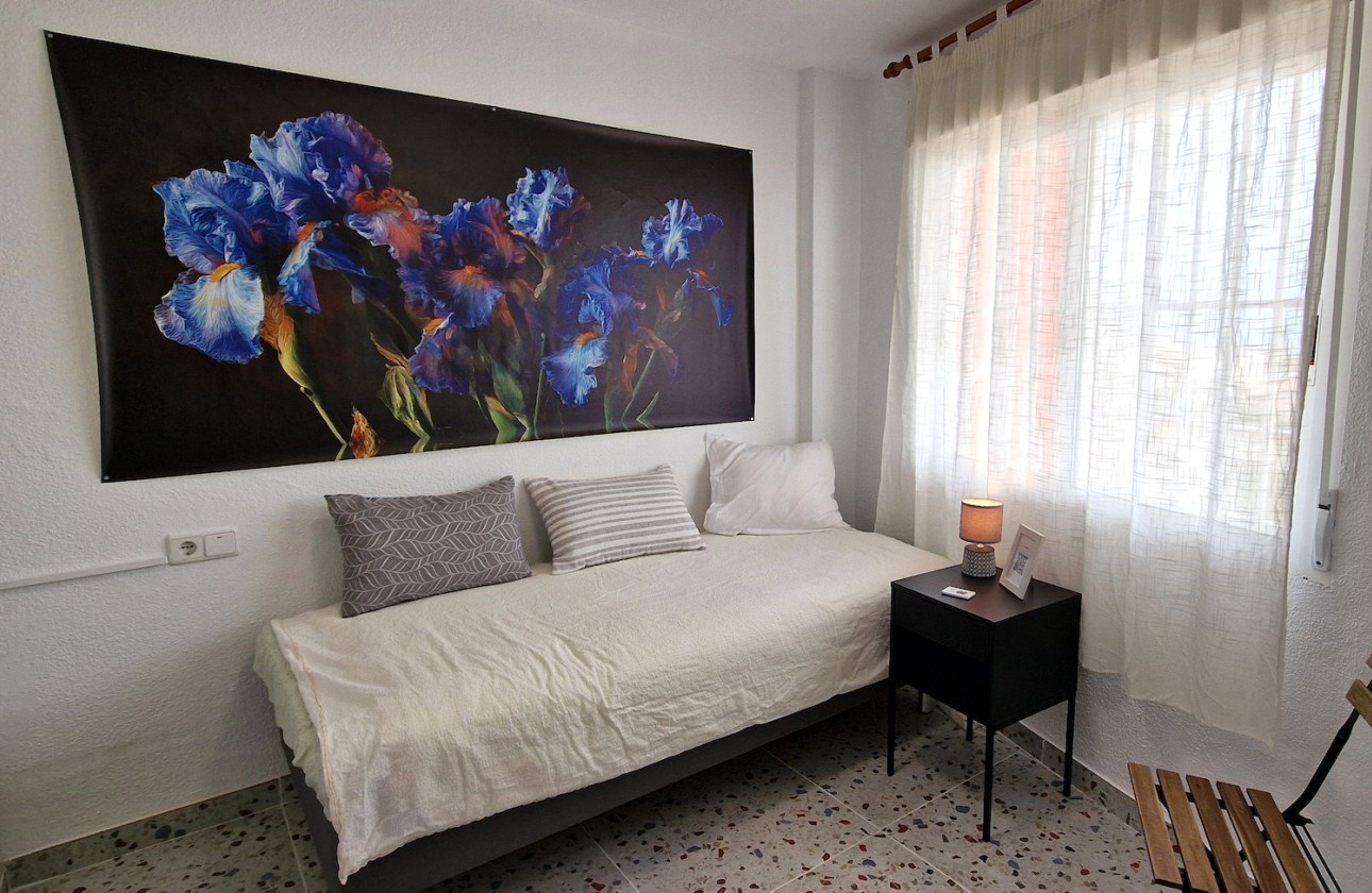 Resale - Apartment / flat - Torrevieja - Costa Blanca