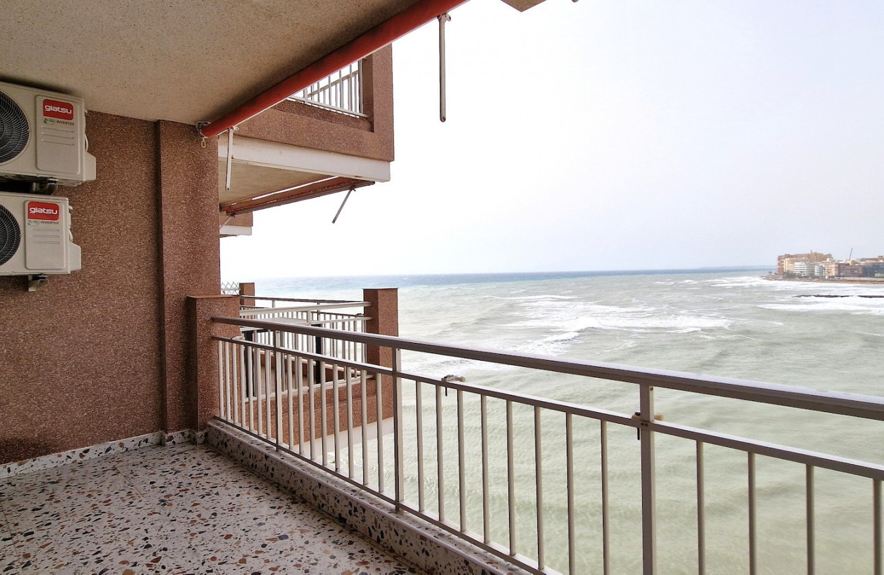 Resale - Apartment / flat - Torrevieja - Costa Blanca