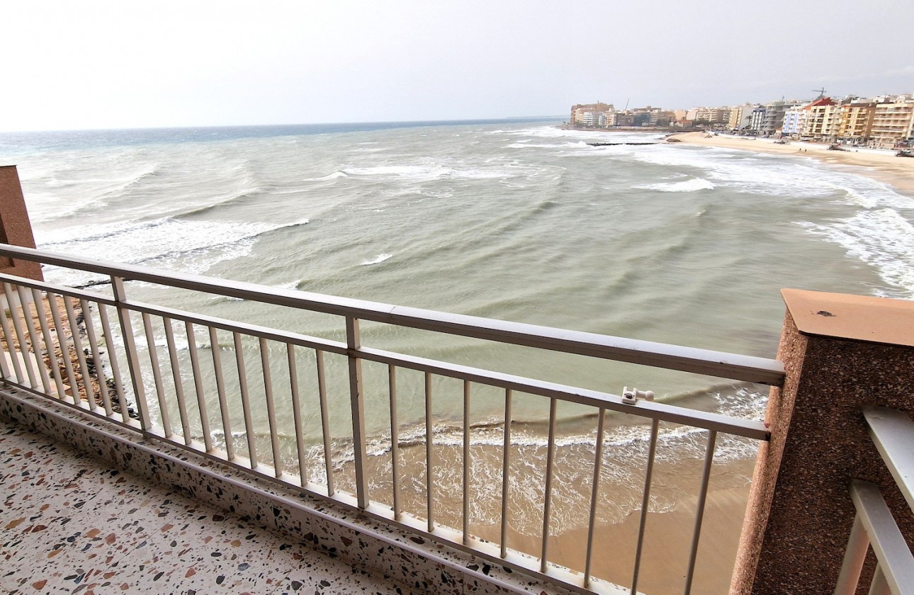 Resale - Apartment / flat - Torrevieja - Costa Blanca