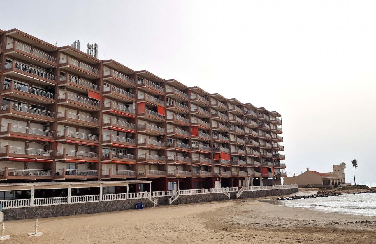 Resale - Apartment / flat - Torrevieja - Costa Blanca