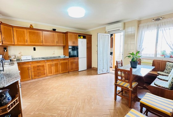 Reventa - Apartamento / piso - Torrevieja - Centro