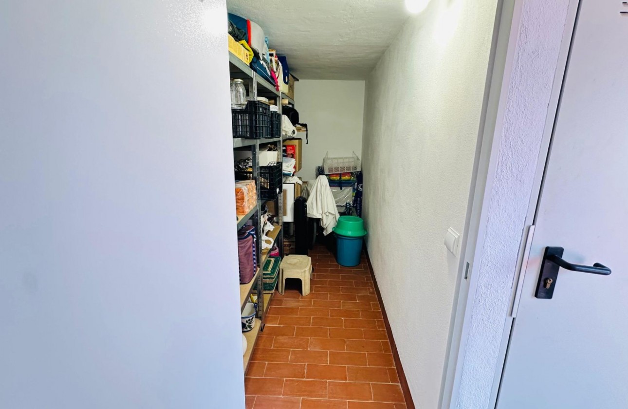 Reventa - Apartamento / piso - Torrevieja - Centro