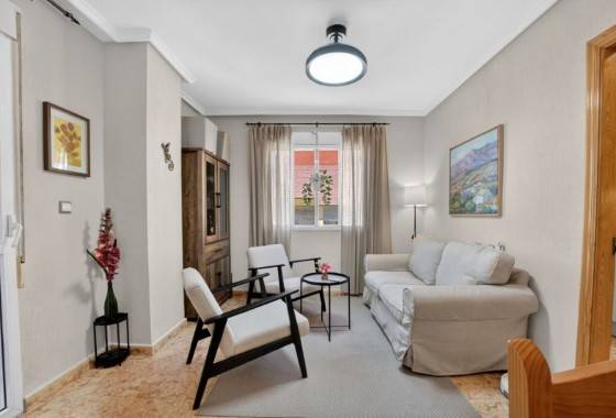 Resale - Apartment / flat - Torrevieja - Costa Blanca