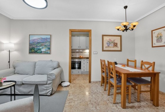 Resale - Apartment / flat - Torrevieja - Costa Blanca