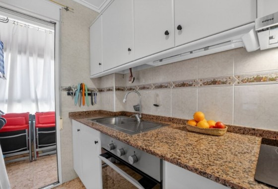Resale - Apartment / flat - Torrevieja - Costa Blanca