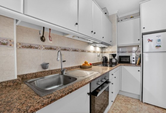 Resale - Apartment / flat - Torrevieja - Costa Blanca