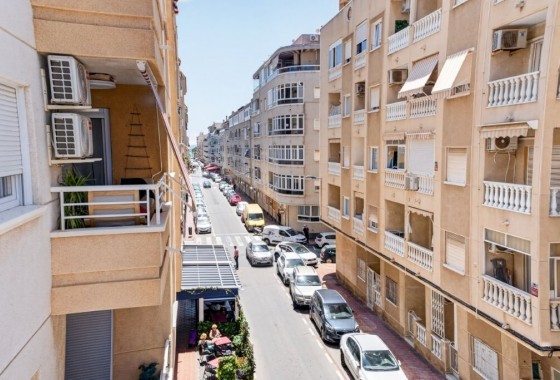 Resale - Apartment / flat - Torrevieja - Costa Blanca