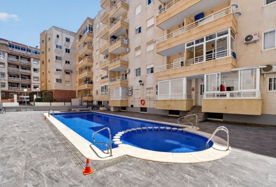 Resale - Apartment / flat - Torrevieja - Costa Blanca