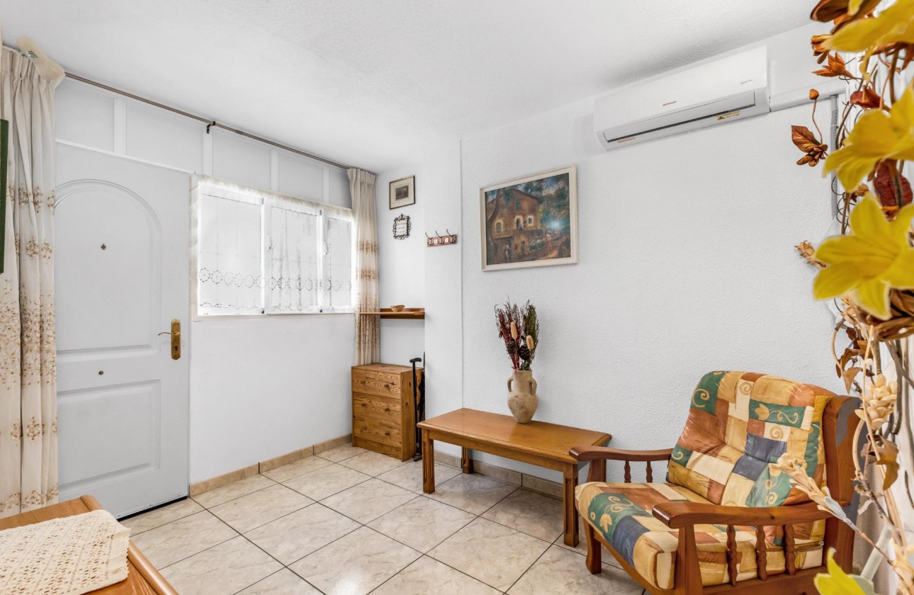 Resale - Bungalow - Torrevieja - Centro