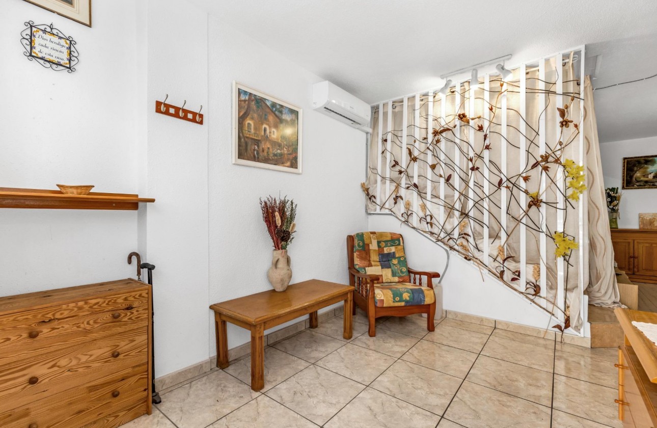 Resale - Bungalow - Torrevieja - Centro