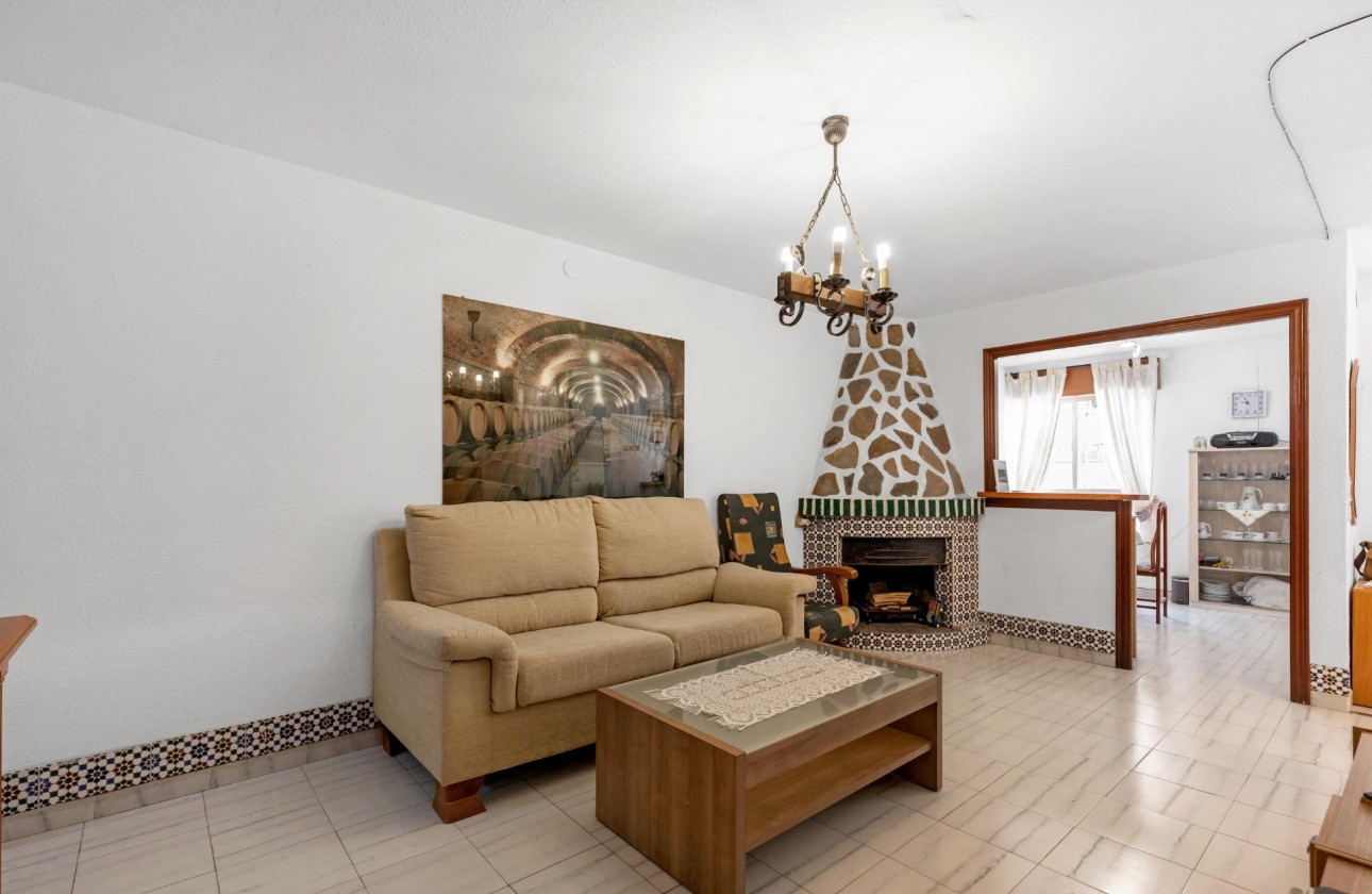 Resale - Bungalow - Torrevieja - Centro