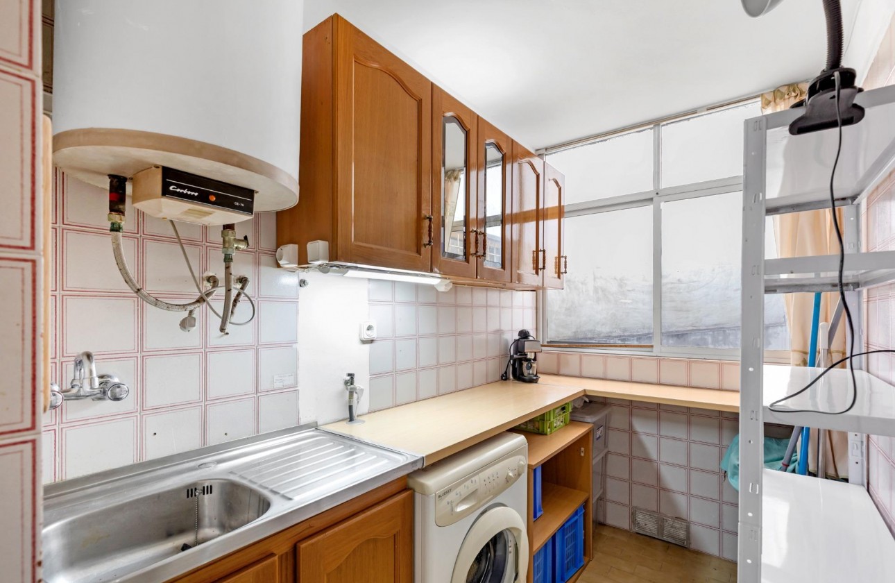 Resale - Bungalow - Torrevieja - Centro