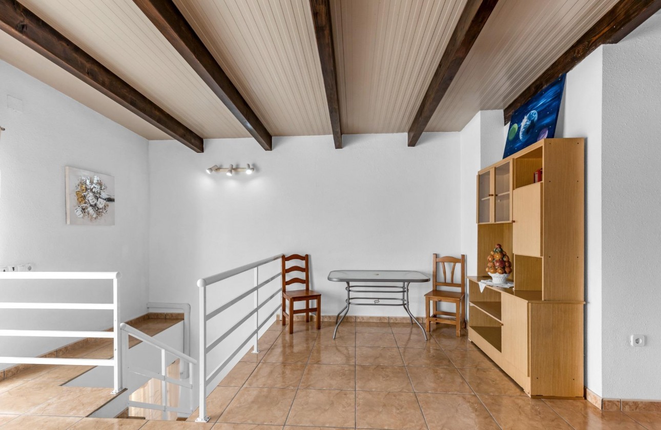 Resale - Bungalow - Torrevieja - Centro