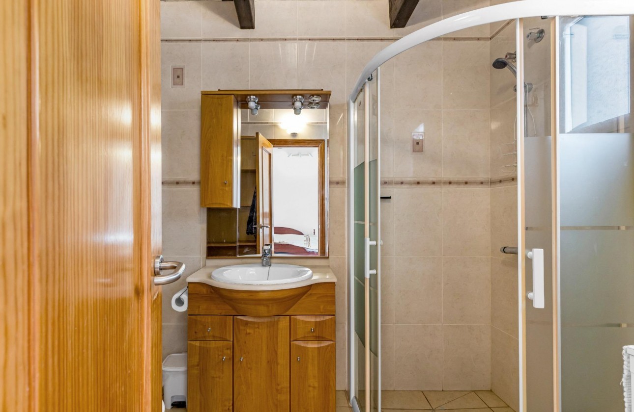 Resale - Bungalow - Torrevieja - Centro