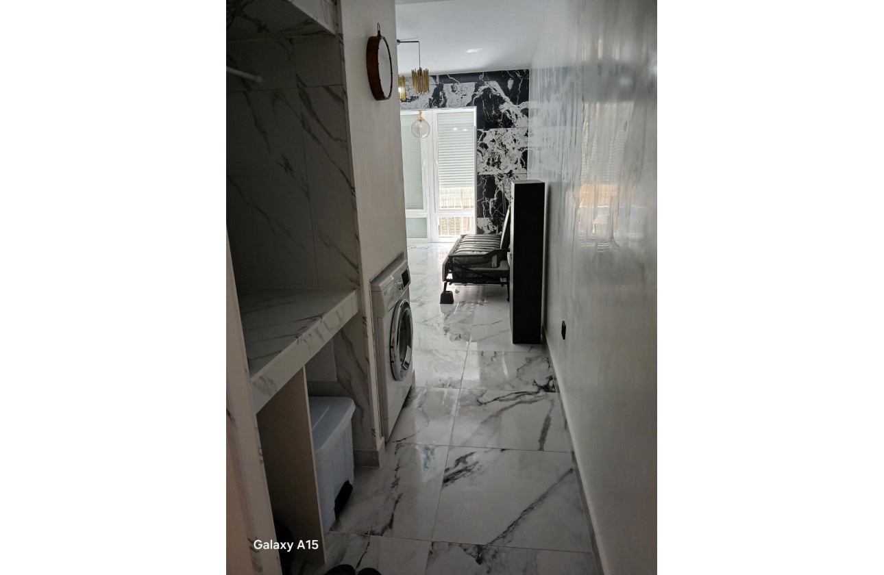 Revente - Appartement - Torrevieja - Centro