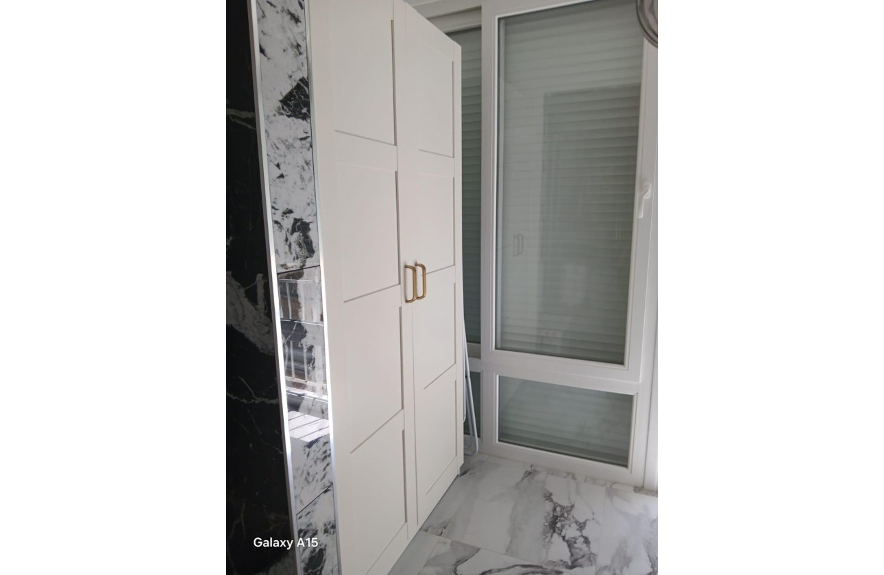 Revente - Appartement - Torrevieja - Centro