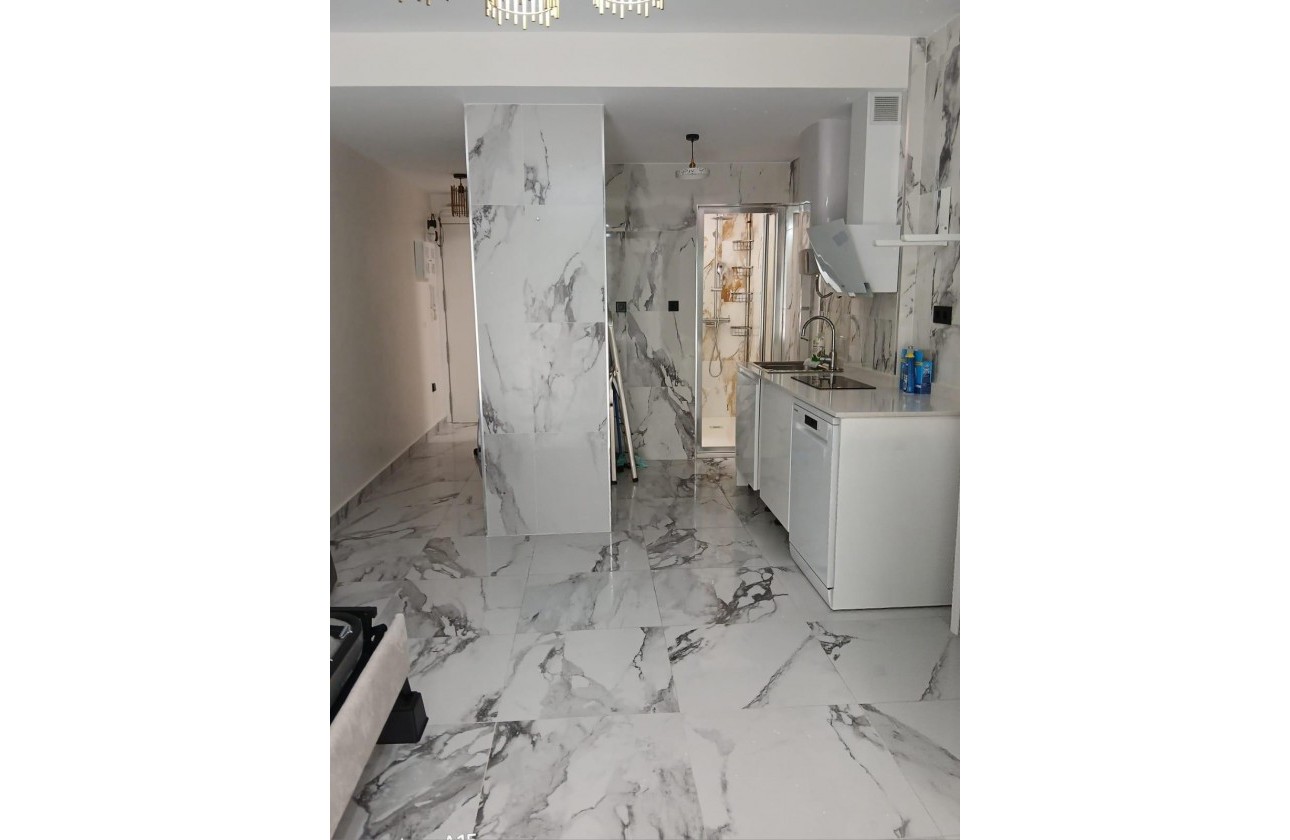 Revente - Appartement - Torrevieja - Centro
