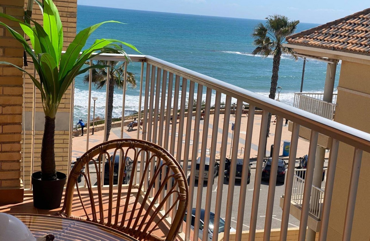 Resale - Apartment / flat - Pilar de la Horadada - La Torre de la Horadada