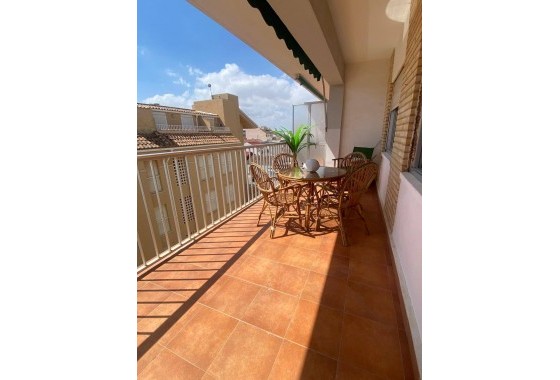 Resale - Apartment / flat - Pilar de la Horadada - La Torre de la Horadada