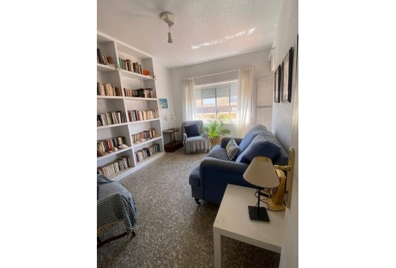 Resale - Apartment / flat - Pilar de la Horadada - La Torre de la Horadada