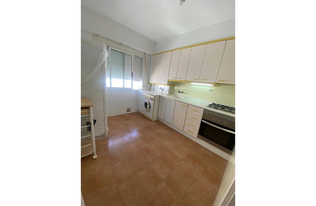 Resale - Apartment / flat - Pilar de la Horadada - La Torre de la Horadada