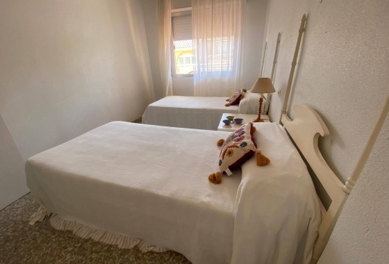 Resale - Apartment / flat - Pilar de la Horadada - La Torre de la Horadada
