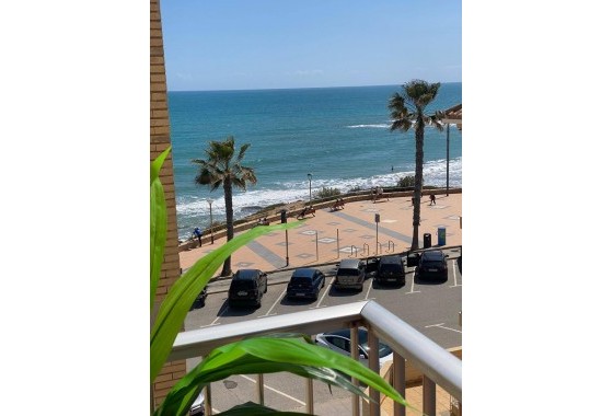 Resale - Apartment / flat - Pilar de la Horadada - La Torre de la Horadada