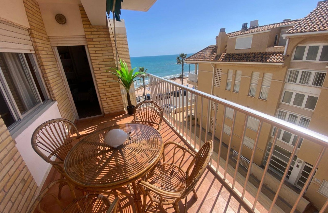 Resale - Apartment / flat - Pilar de la Horadada - La Torre de la Horadada