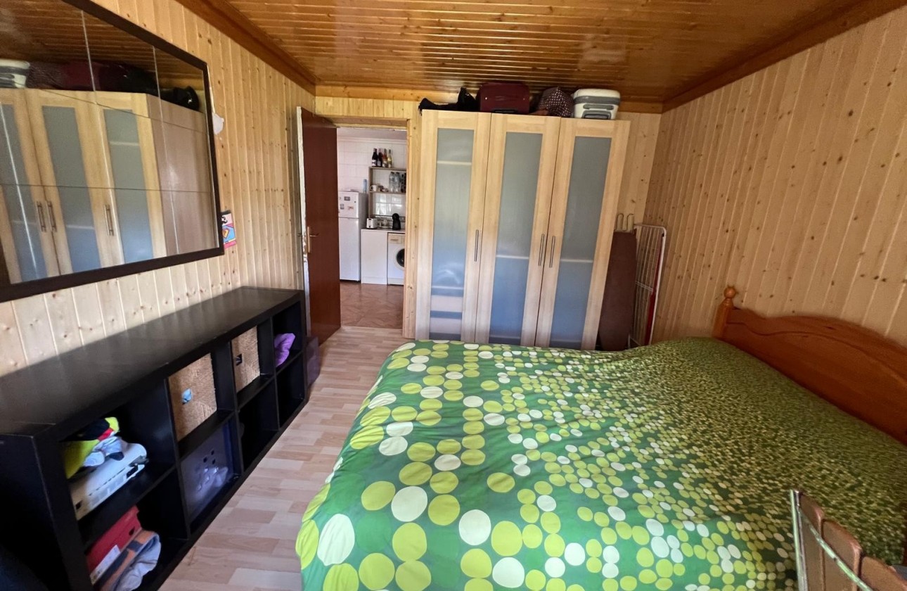 Reventa - Property - Algueña - Inland