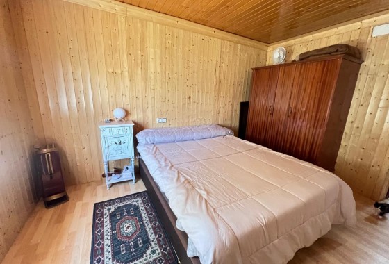 Reventa - Property - Algueña - Inland