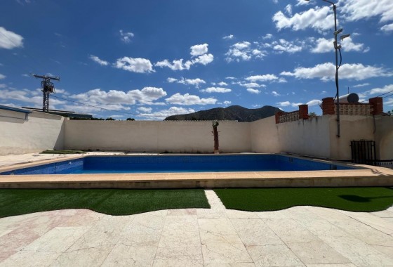 Reventa - Property - Algueña - Inland