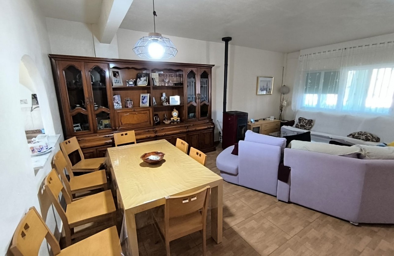 Revente - Property - Yecla - Inland
