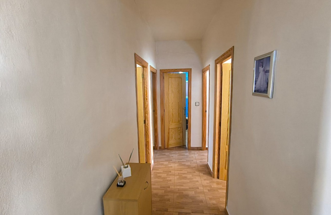Revente - Property - Yecla - Inland