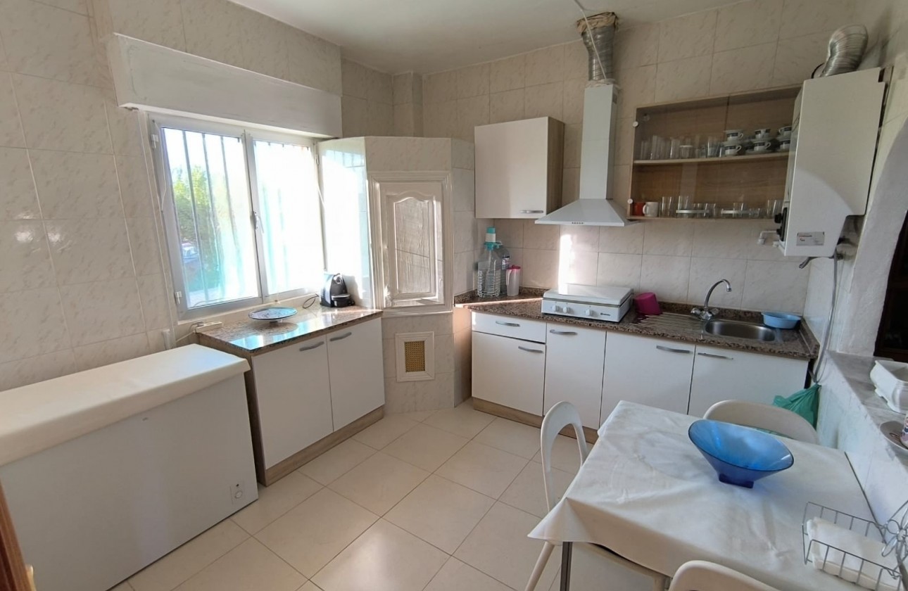 Revente - Property - Yecla - Inland