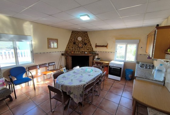 Revente - Property - Yecla - Inland