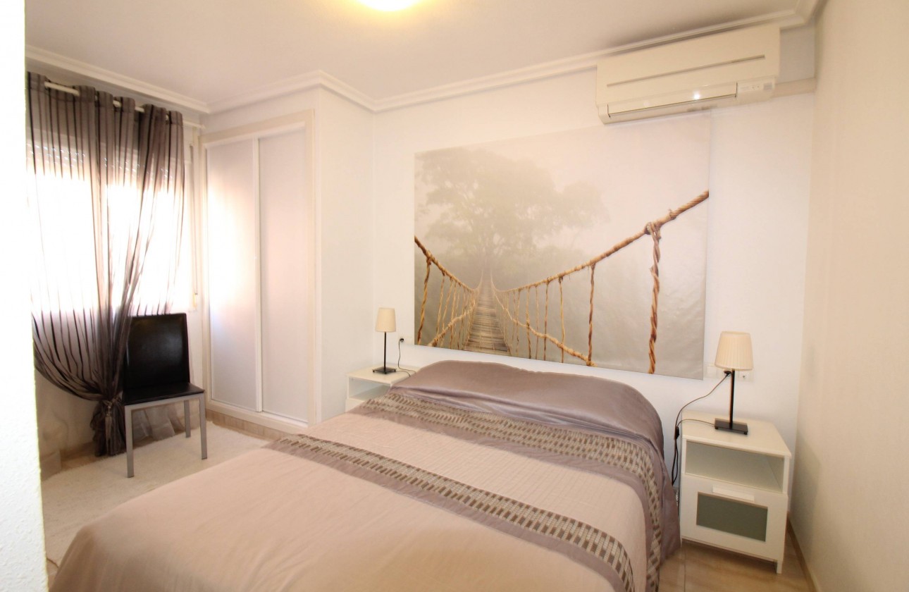 Revente - Appartement - Torrevieja - Centro
